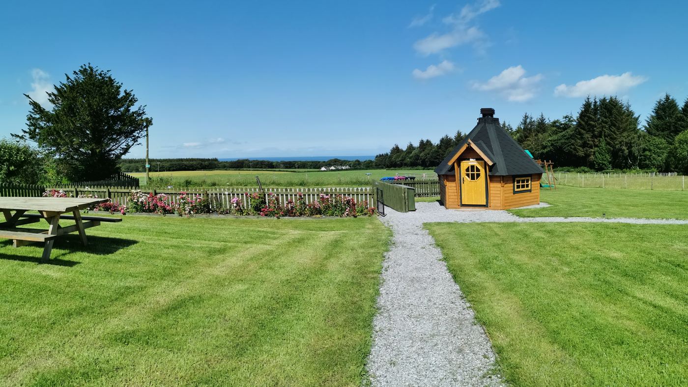 The path to the hut
